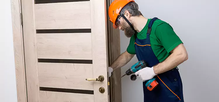 Replace Internal Door Handle with Lock Glen Burnie
